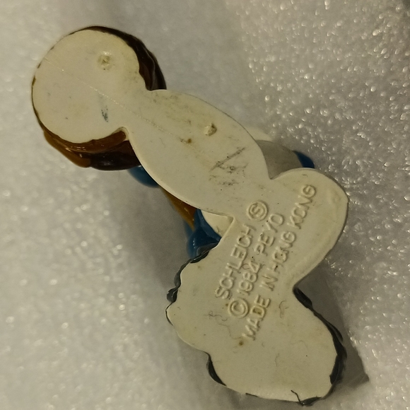 Collectible Smurfs 4 for $23 or $7 each - Picture 9 of 12